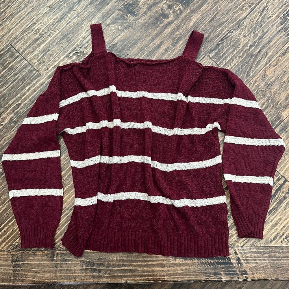 🔥 Fashion Nova Size medium/large cold shoulder sweater maroon and cream stripe